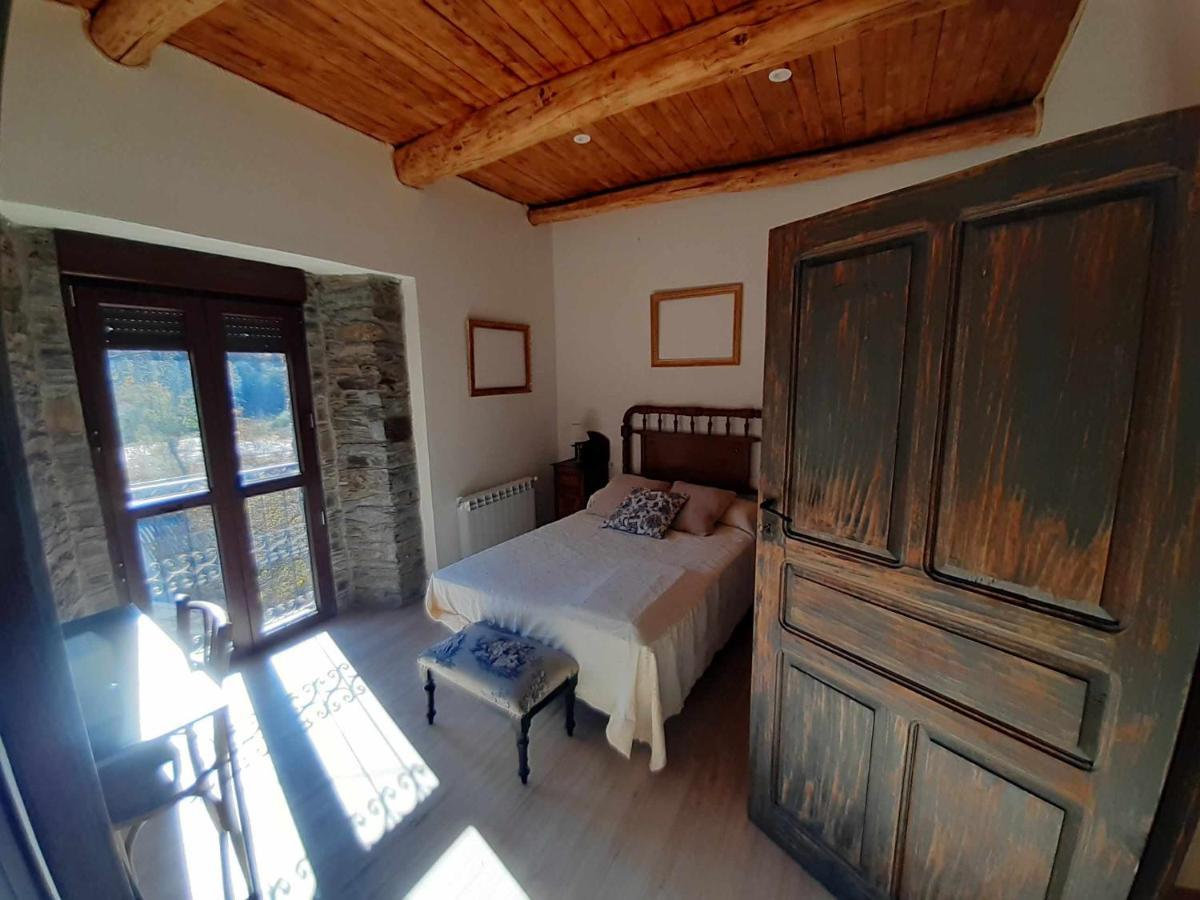 Casa Rural Estrella Del Sil Corbon del Sil Exterior photo